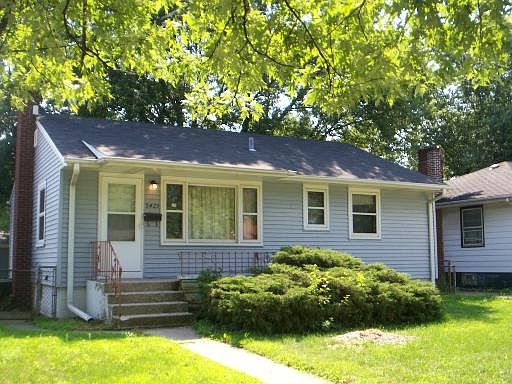 1st image of 5425 White Oak Ave
