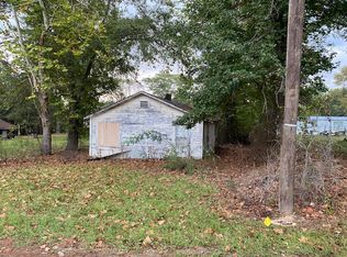 233 G St, Strong, AR 71765