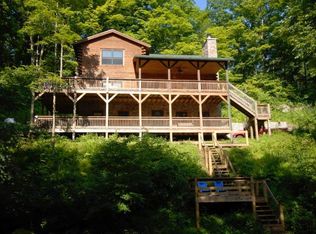 1500 Wharton Furnace Rd, Farmington, PA 15437