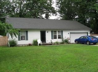 957 Bellevue Dr, Willoughby, OH 44094