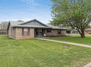 401 Randy Dr, Woodway, TX 76712