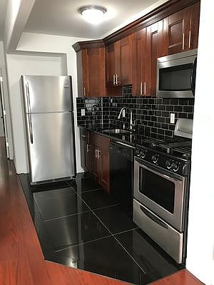 3rd image of 3217 47th St APT 1