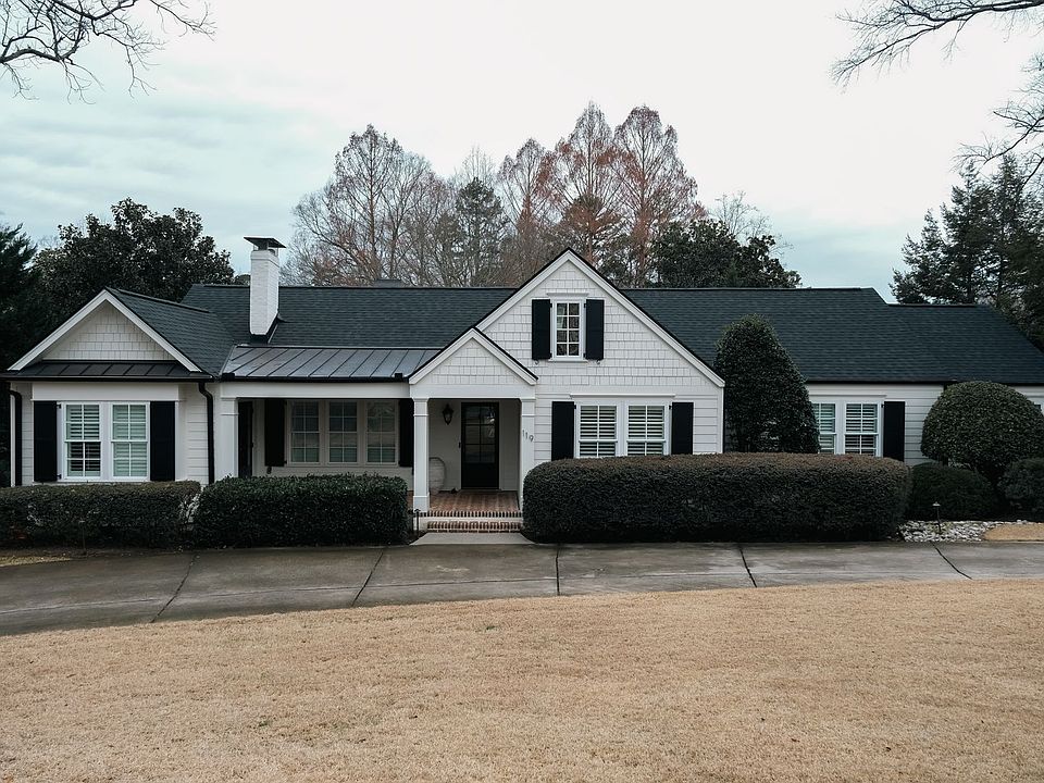 1st image of 119 Country Club Dr