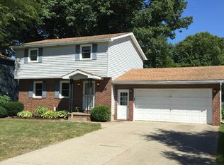 3515 Amherst Rd, Erie, PA 16506