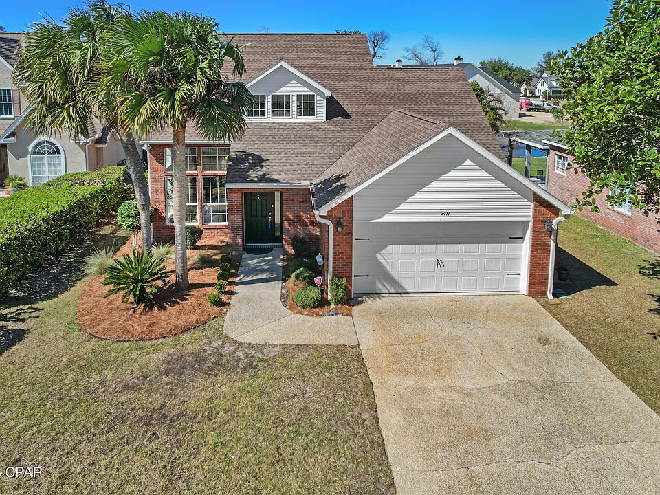 1st image of 2411 Country Club Dr