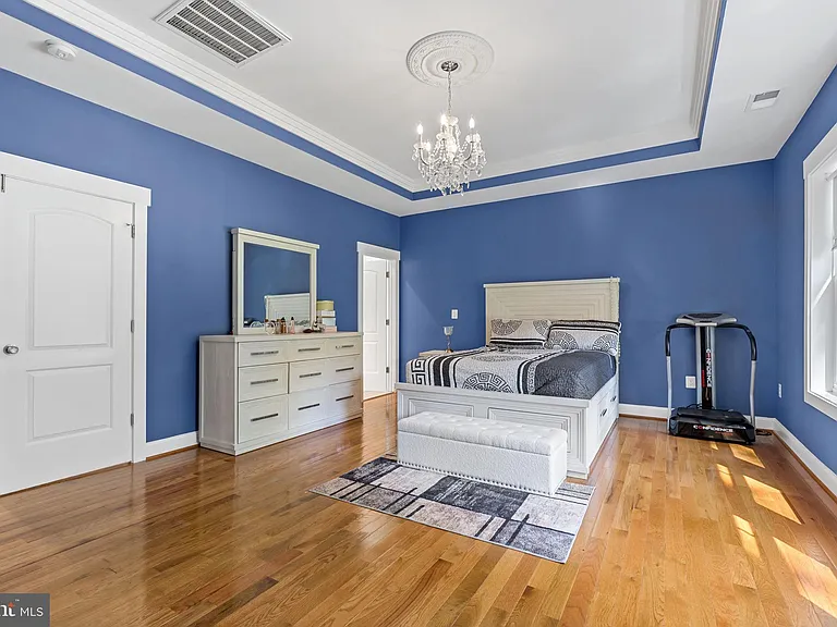 3925 Ashwood Pl — Photo 38