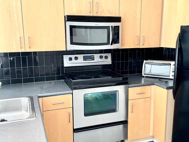 2125 Southend Dr #334 — Photo 8