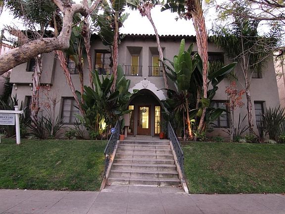 3rd image of 443 N Sycamore Ave APT 104