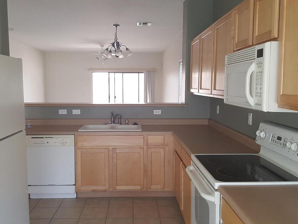 1st image of 45055 W Balboa Dr