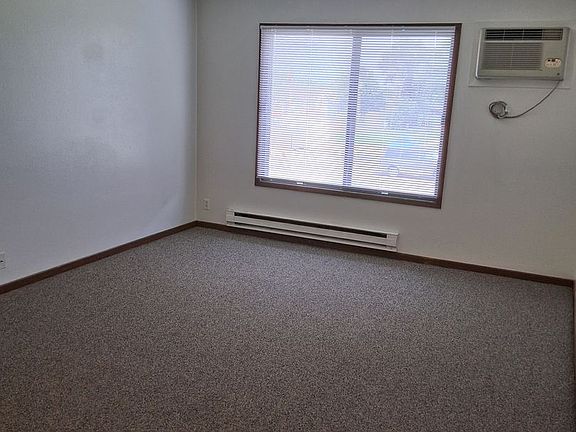 5th image of 505 & 507 E 4th St #5