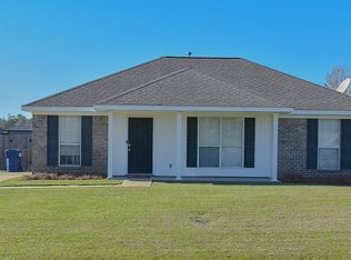 13578 James Copeland Dr, Mobile, AL 36695