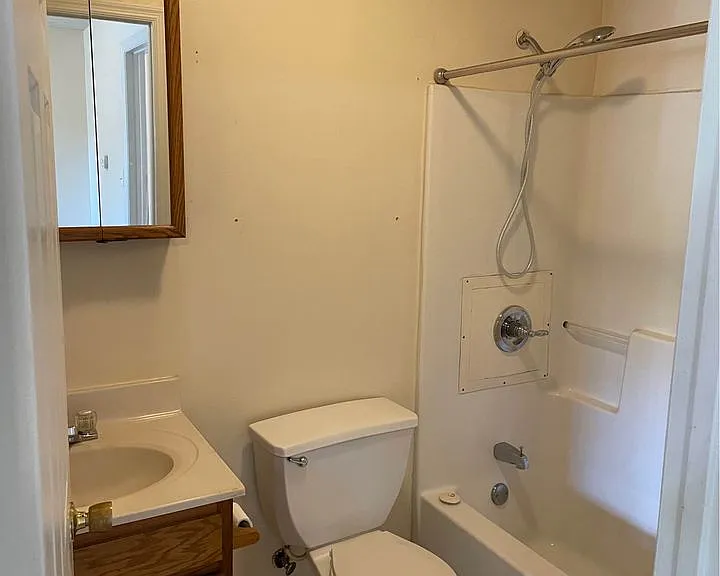 Upstairs Bathroom