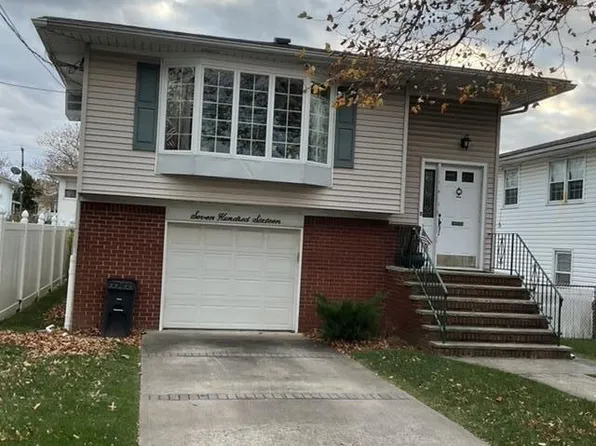 716 Tysens Ln, Staten Island, NY 10306