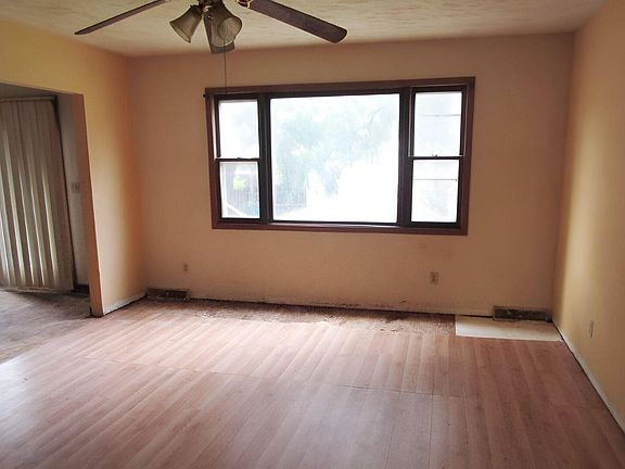 5th image of 3819 4th Ave #A
