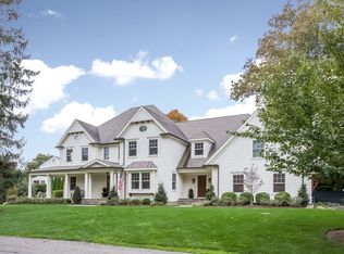 35 Pleasant St, Darien, CT 06820