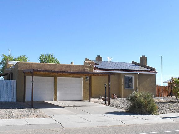 2nd image of 4803 Leon Grande Ave SE