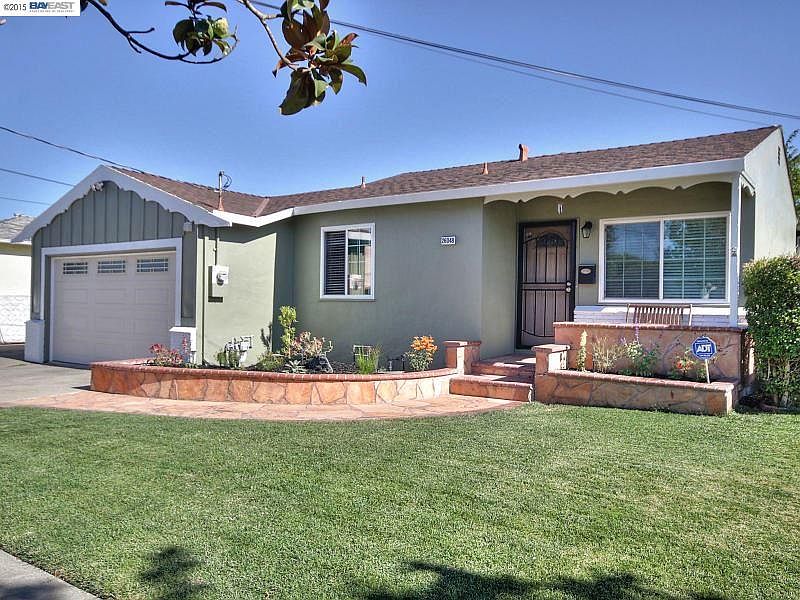 1st image of 26048 Eldridge Ave