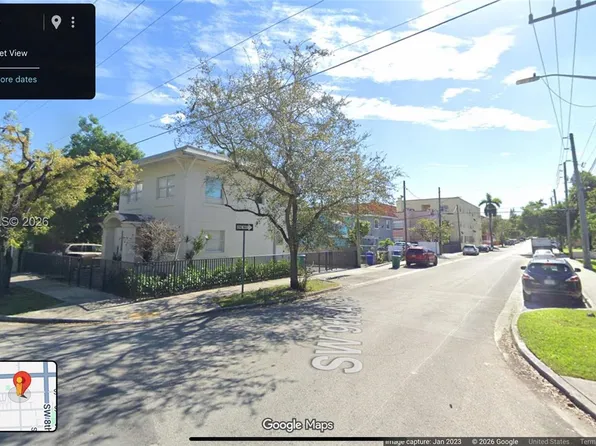 876 SW 2nd St, Miami, FL 33130