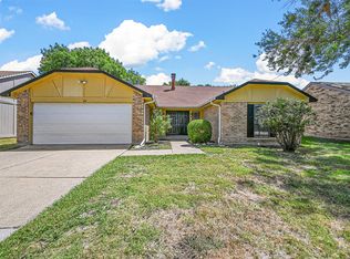 414 Redbud Dr, Forney, TX 75126