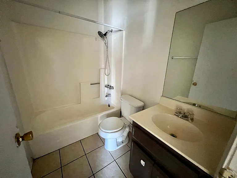 73433 Sun Valley Dr — Photo 10