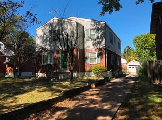 6825 Crest Ave, Saint Louis, MO 63130