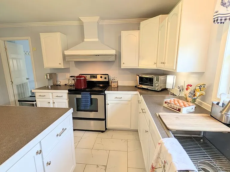 1055 Gunter Corner Rd — Photo 16