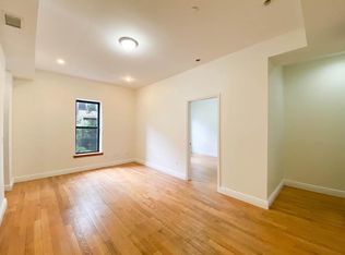 555 Eastern Pkwy APT 4B, Brooklyn, NY 11216