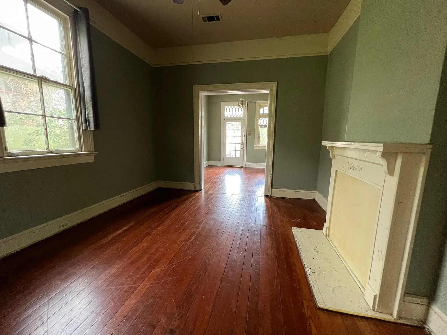 4018 Cleveland Ave — Photo 1