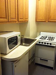 Rented by Katzen Group