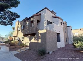 2981 Juniper Hills Blvd