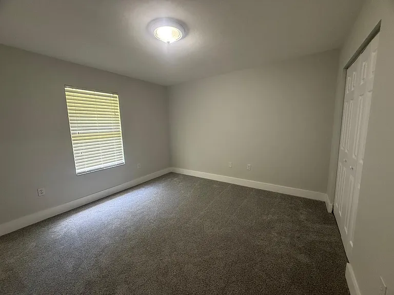 7614 SW 49th Pl — Photo 13
