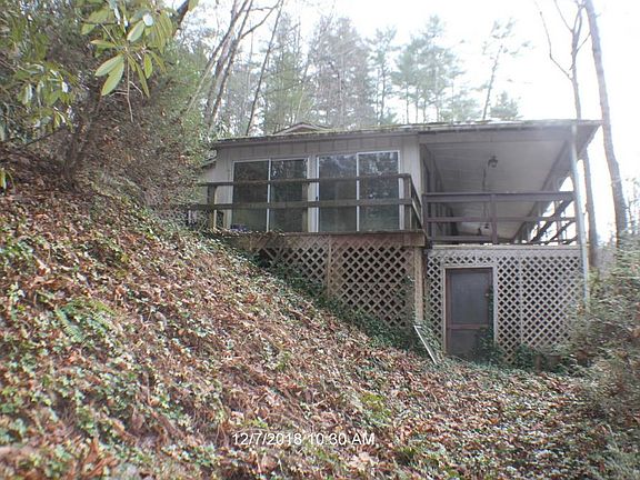 2nd image of 118 Reinhardt Ln