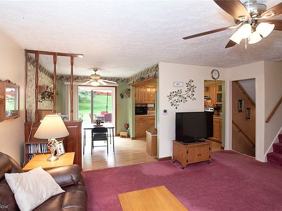 4th image of 251 Northmoreland Ave