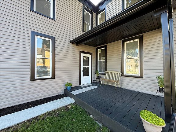 3rd image of 1002 11th St