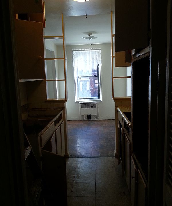 1st image of 3752 89th St APT 5M