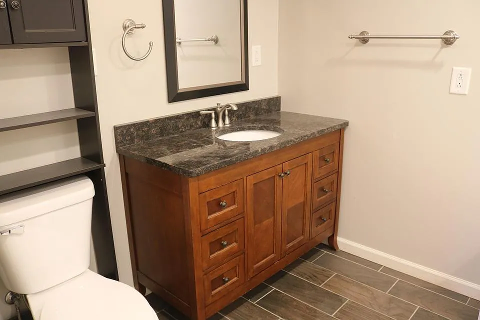 4 bed, 1625 sqft, $2,000 — Photo 2