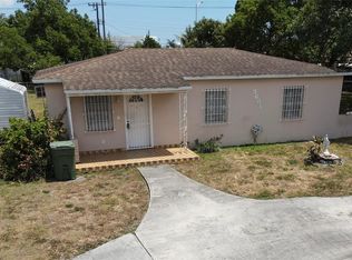 3601 E 9th Ln, Hialeah, FL 33013