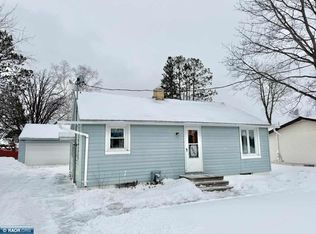 5495 Daffodil Ave, Virginia, MN 55792