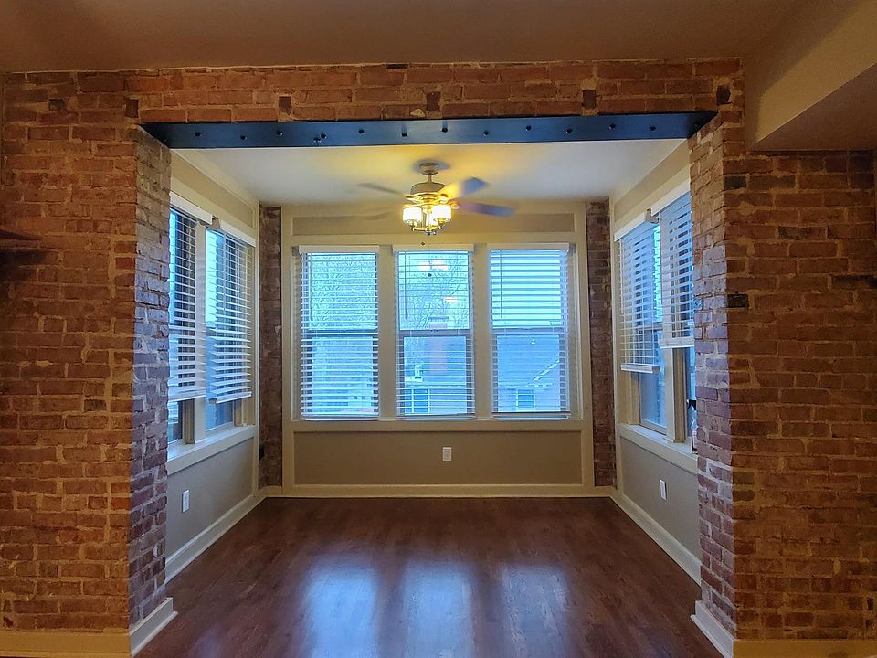 1st image of 200 E 43rd St #1-304