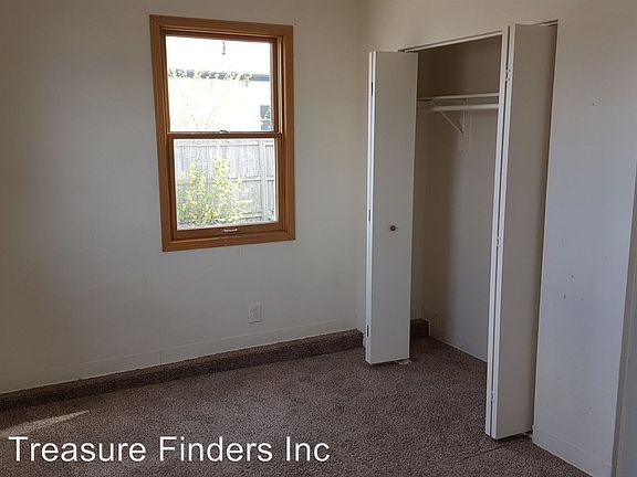 5th image of 1411 6th Ave APT 1