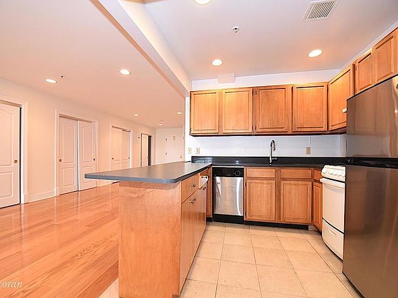 5th image of 1919 24th Ave APT L502