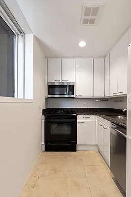 Rented by Compass | media 11