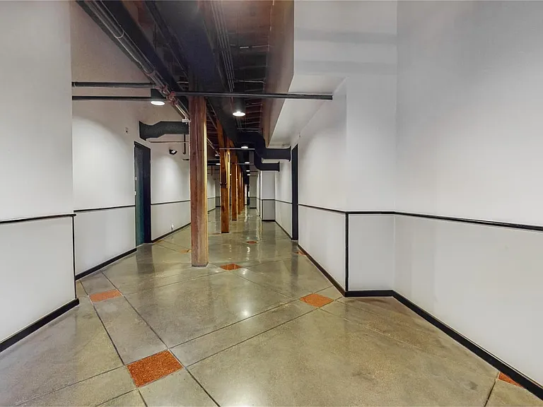 1720 Wynkoop St #411 — Photo 34