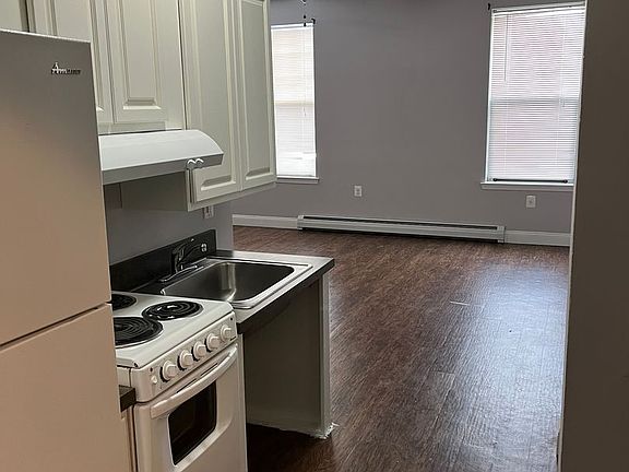 3rd image of 45 E 7th Ave APT 112