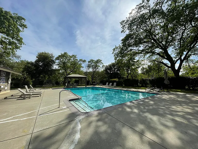 3113 Lippizaner Ln — Photo 49