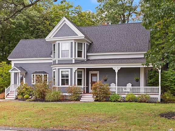 3rd image of 1 Brookside Rd