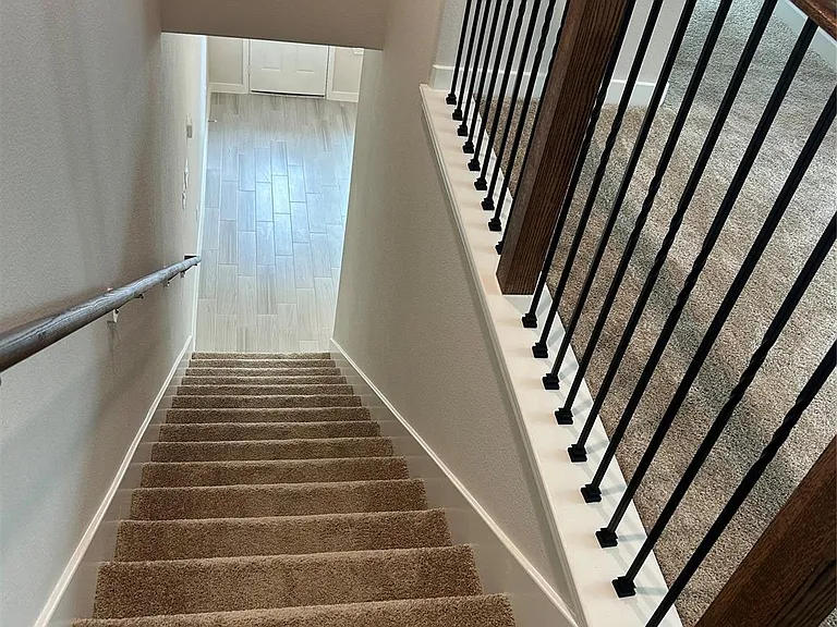 1511 Revolution Way — Photo 20