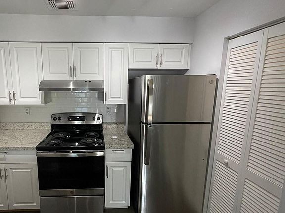 2nd image of 17485 NW 67th Ct