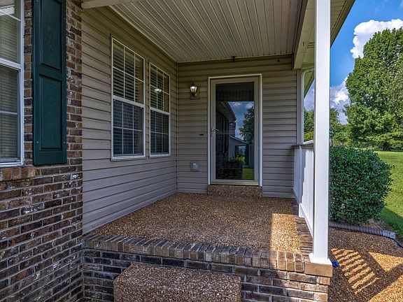 5th image of 504 Cedar Brook Dr