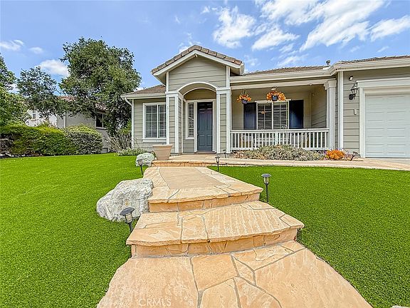 3rd image of 5257 Huckleberry Oak St